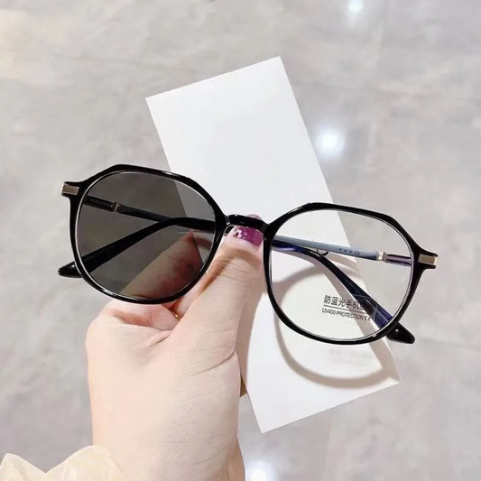 Photochromic + Anti Blue Light Glasses (GucciStyle)